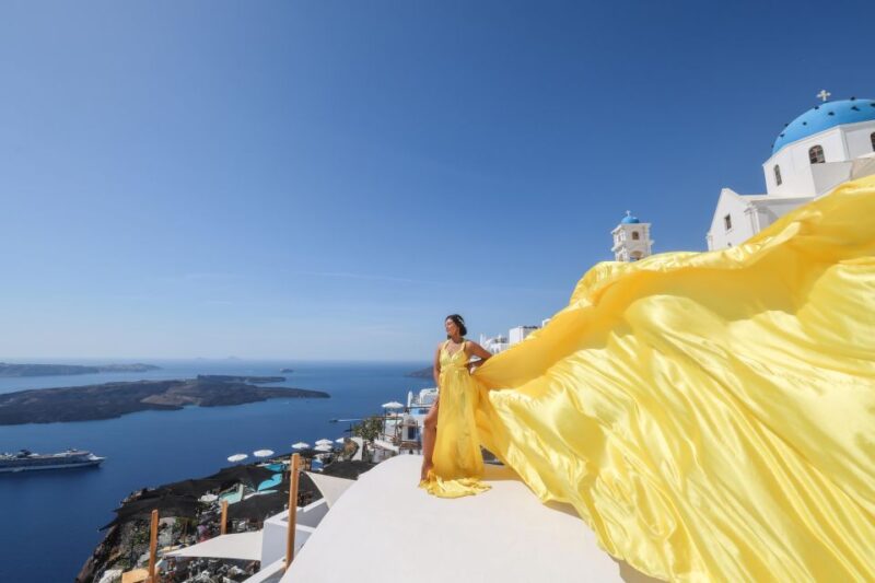 Santorini: Private Flying Dress Photoshoot With Dress Rental - Professional Photography