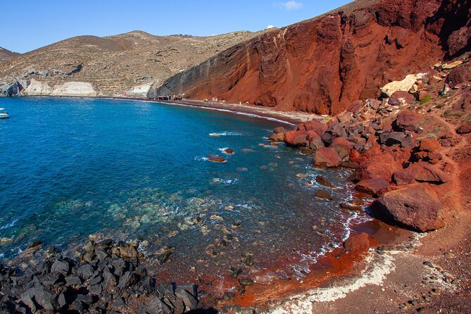 Santorini Private Highlights Tour & Wine Tasting With Local Guide - Guides Professionalism