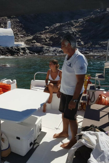 Santorini: Private Motorboat Cruise and Volcano Hike - Inclusions and Exclusions