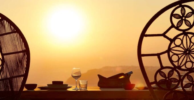 Santorini: Private Romantic Sunset Dinner With Caldera View - Reservation and Cancellation Policy