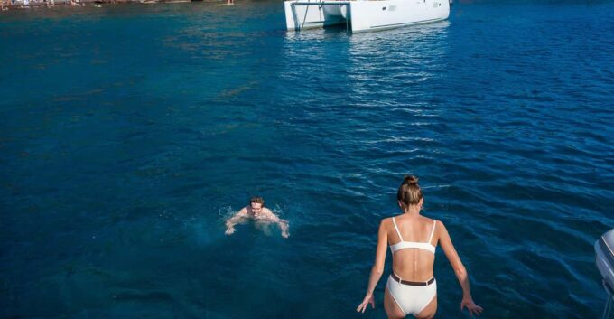 Santorini: Private Sailing Cruises (Day & Sunset) - Sailing Route and Itinerary