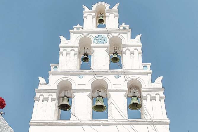 Santorini Private Sightseeing Guided Tour - Discovering Finikia and Pyrgos