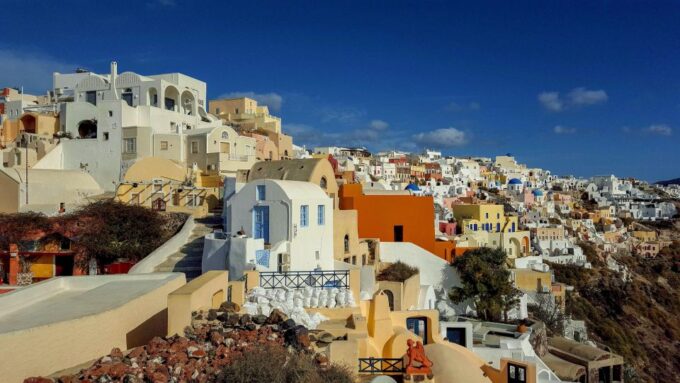 Santorini: Private Sunset Tour With Wine Tasting and Dinner - Romantic Moments Captured