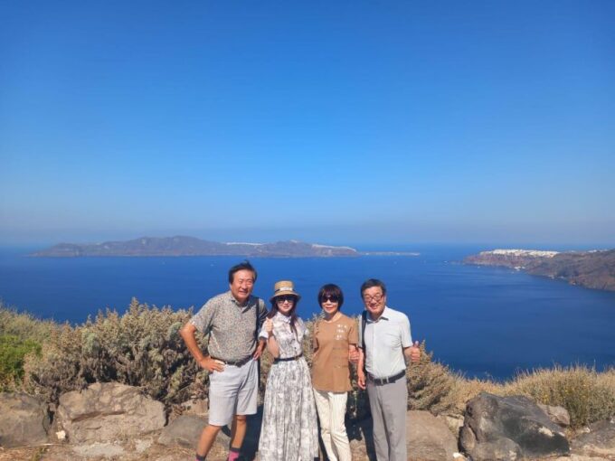Santorini: Private Tour 3hours Wine N Local Product Tasting - Sunset Appreciation