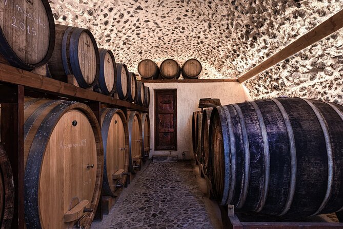 Santorini Private Tour From Athens: Sightseeing & Wine Tasting - Customer Experiences