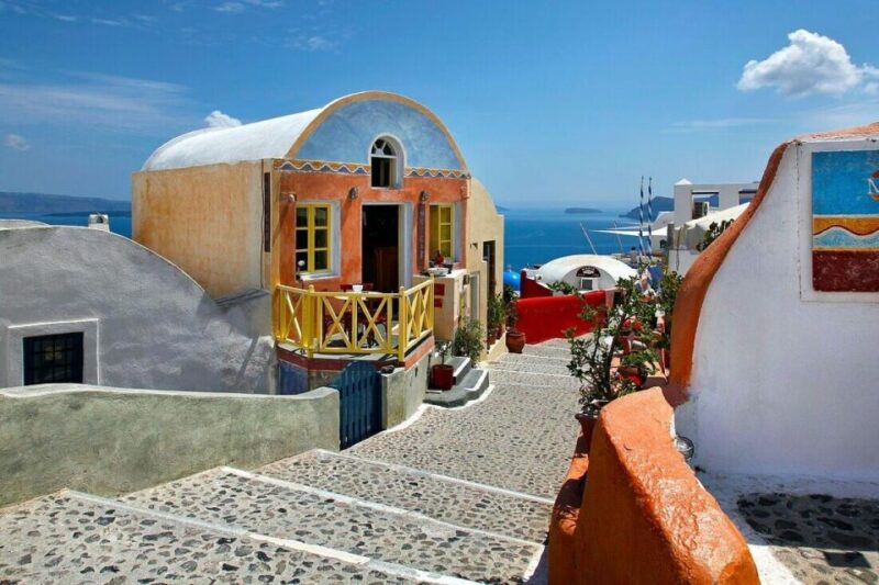 Santorini Private Tour - Full Day Private Odyssey - Visiting the Castle of Oia