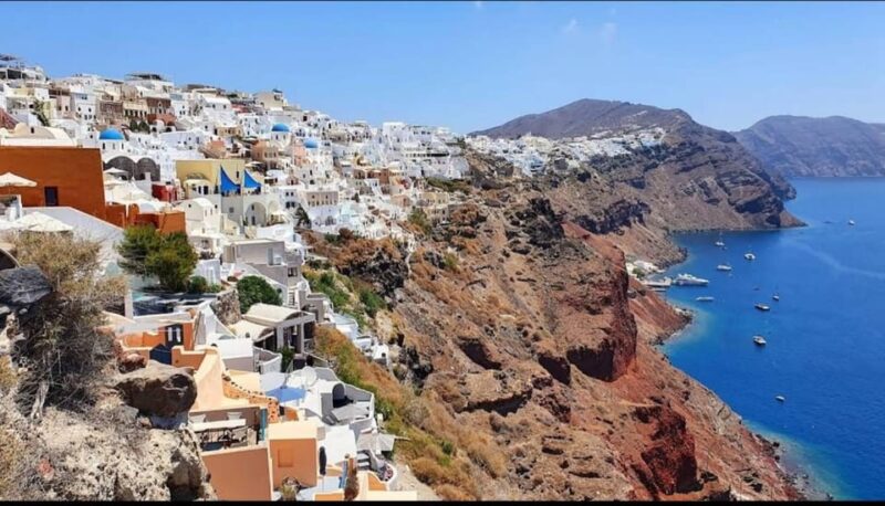 Santorini: Private Tour in Spanish With Local Guide - Included Amenities