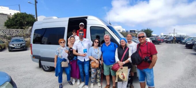 Santorini: Private Tour in Spanish With Local Guide - Frequently Asked Questions