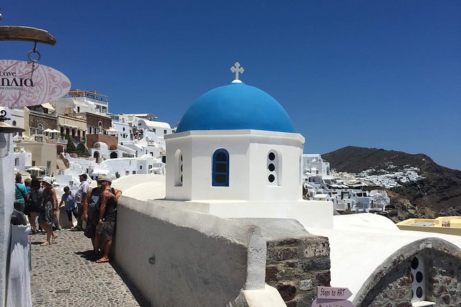 Santorini: Private Tour in the Picturesque Village of Oia - Volcano Vistas and Views