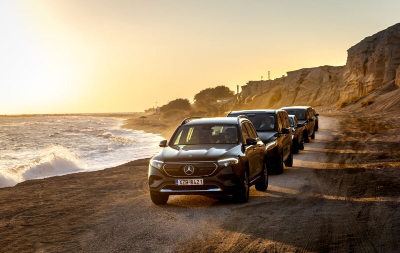 Santorini: Private Transfer Service - Passenger Restrictions
