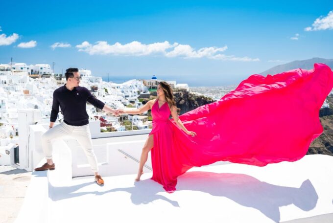 Santorini: Proffessional Flying Dress Photoshoot - Frequently Asked Questions