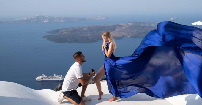 Santorini: Proposal Photoshoot L Private Entry to Blue Dome - Photoshoot Highlights