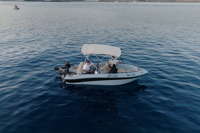 Santorini Rent a Boat - License Free - Explore Nearby Islands and Taverns