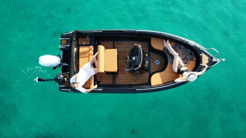 SANTORINI: RENT A BOAT LICENSE FREE AND CRUISE IN CALDERA - Cruise Route and Stops