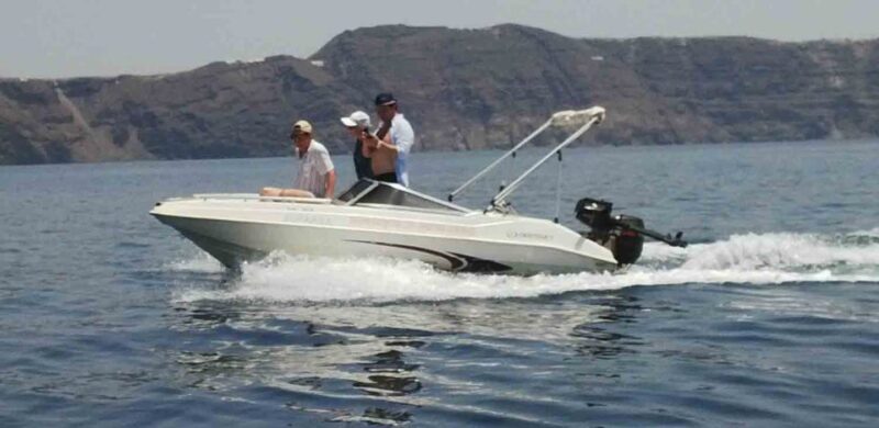 Santorini: Rent a Speedboat License Free - Boat Specifications and Features