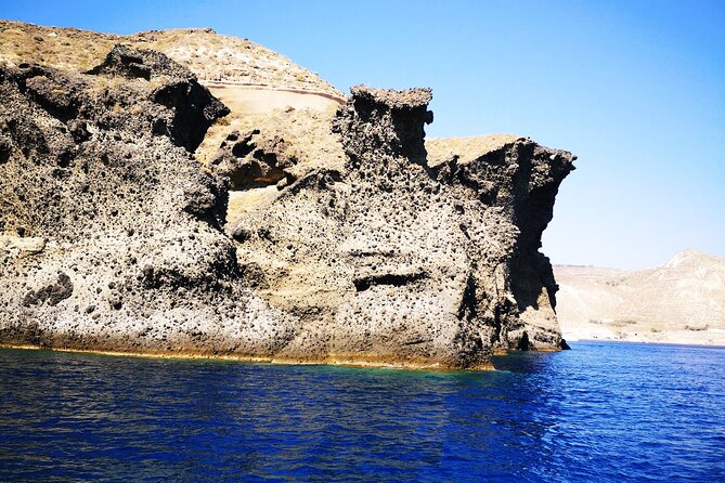Santorini Sailsational: The Ultimate Caldera Sunset Cruise - Preparing for the Cruise
