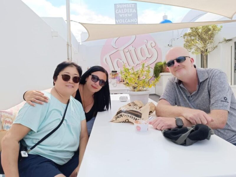 Santorini: Small Group Sightseeing Tour With a Local Guide - Key Points