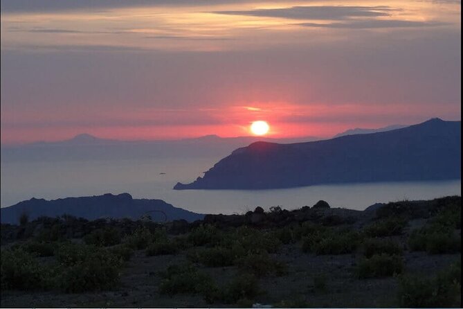 Santorini Small-Group Sunset Wine Tour With Santo Winery Sunset - Winery Visits
