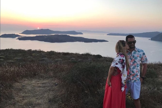 Santorini Small-Group Sunset Wine Tour With Santo Winery Sunset - Sunset Views