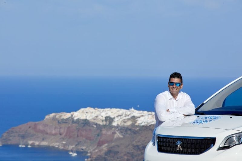 Santorini Small-Group Tour With Wine Tasting & Food Pairing - Indulge in a Wine Tasting Experience