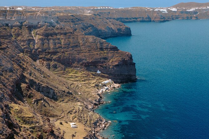 Santorini Soiree: Discover the Islands Magic With a Funky Twist - Uncover Santorinis Rich Cultural Heritage