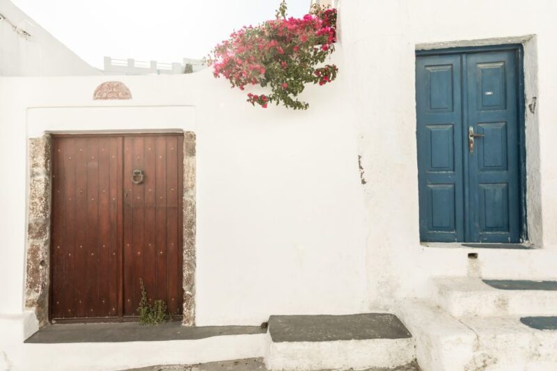 Santorini: Spend The Day With A Local - Highlights of the Experience
