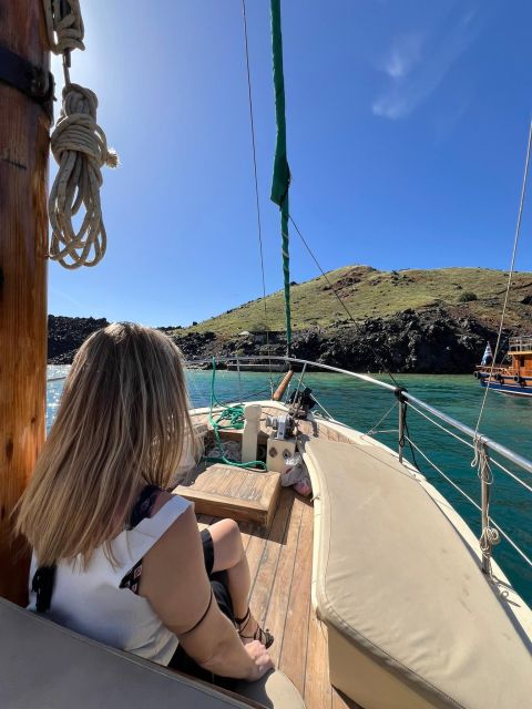 Santorini: Sunset Boat Cruise With BBQ Meal & Wine - Cancellation Policy