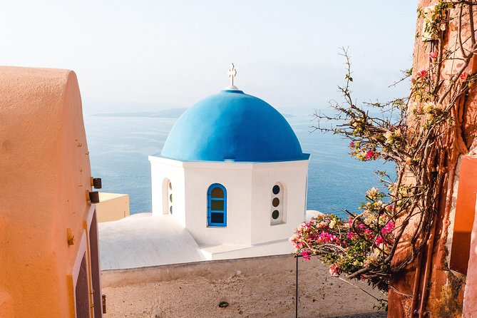Santorini - the Pearl of the Aegean - Indulging in Local Cuisine