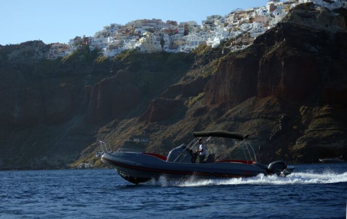 Santorini: Thirassia and Santorini Caldera Speedboat Cruise - Volcanic Island Adventure