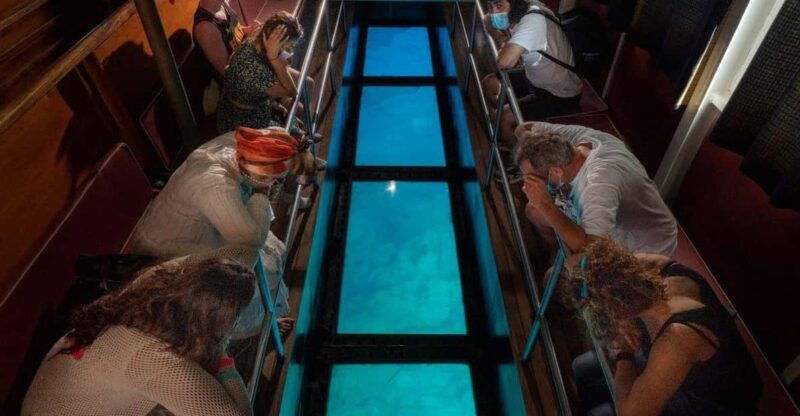 Santorini: Tour of Caldera by Glass Bottom Boat - Nea Kameni Volcanic Park
