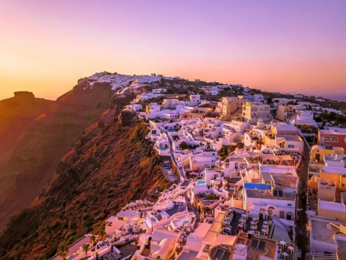 Santorini Tour : Oia, Black Beach, and Pyrgos Half-Day Tour - Cancellation Policy