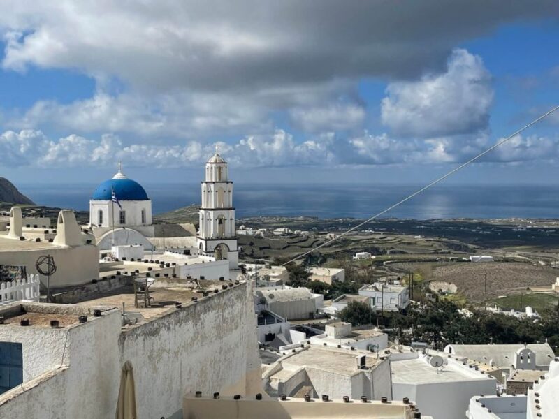 Santorini: Traditional Villages and Akrotiri Private Tour - Marveling at the Red Beach