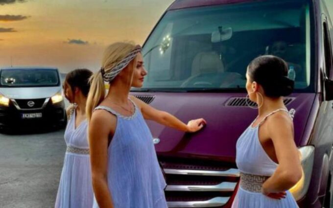 Santorini: Transfer From Port to Airport - Savings and Convenience
