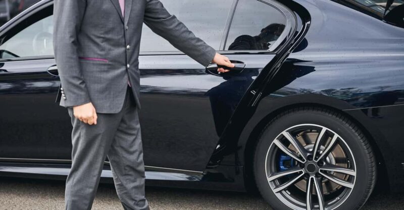 Santorini Transfer With Luxury Mercedes Car - Key Points