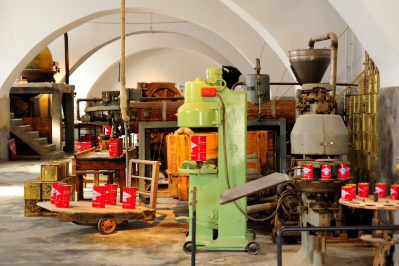 Santorini: Unexplored Culture Day Trip With Farm Visit - Pickup and Drop-off Services
