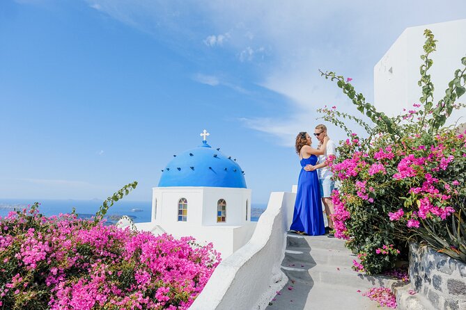 Santorini Vacation Photoshoot - Unique Santorini Backdrops