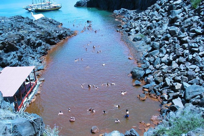 Santorini Volcanic Islands Cruise: Volcano, Hot Springs and Thirassia - Additional Requirements