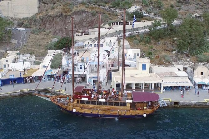 Santorini Volcano Tour With Oia Sunset - Exploring Thirassia Island