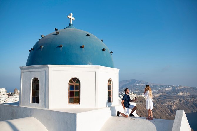 Santorini Walking Tour With a Personal Photographer - Cancellation and Refund Policy