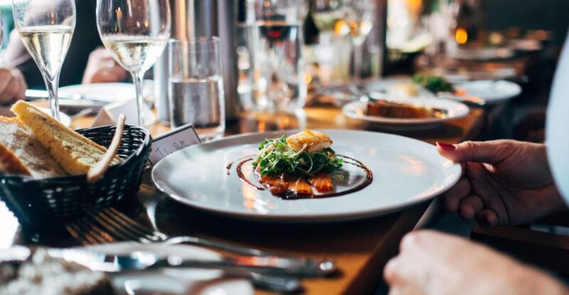 Santorini Wine Odyssey: Wineries With Four - Course Lunch - Key Points