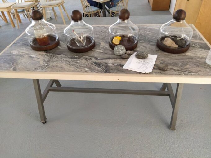 Santorini: Wine Tasting Tour With 4-Course Lunch and 4-Wines - Tasting the Assyrtiko Wines
