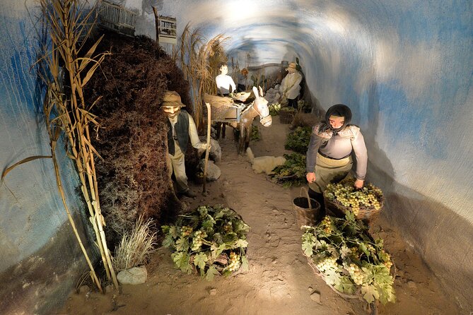 Santorini_Gastronomy Gems Tour - Immersive Gastronomic Experience