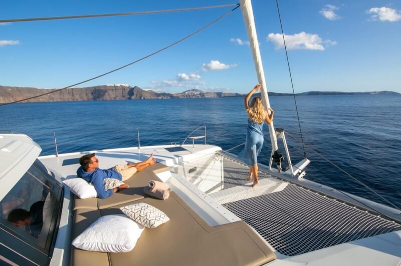 Santorini:Private Catamaran Tour With BBQ & Unlimited Drinks - Amenities and Inclusions
