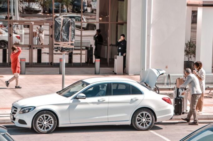 Santorini:Taxi Services on the Island Including Airport/Port - Prohibited Conduct in Vehicles