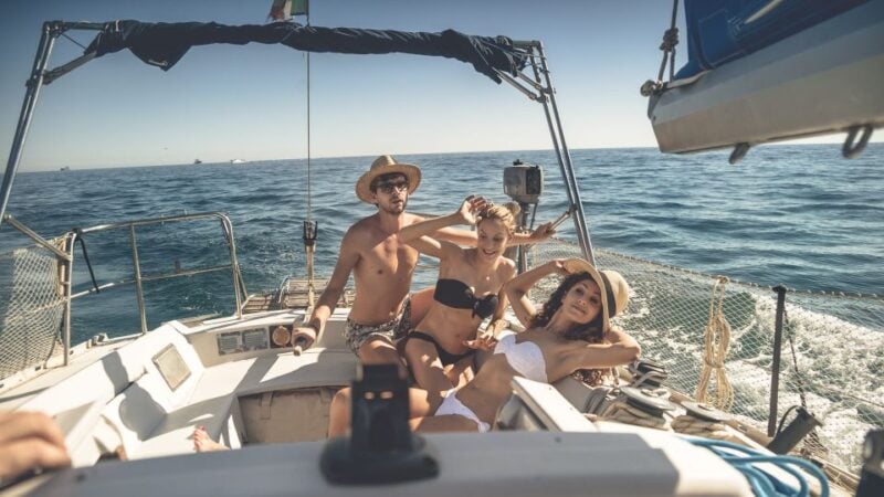 Santos & Guaruja: Private Speedboat Tour With Food & Drinks - Optional Gratuity for Crew