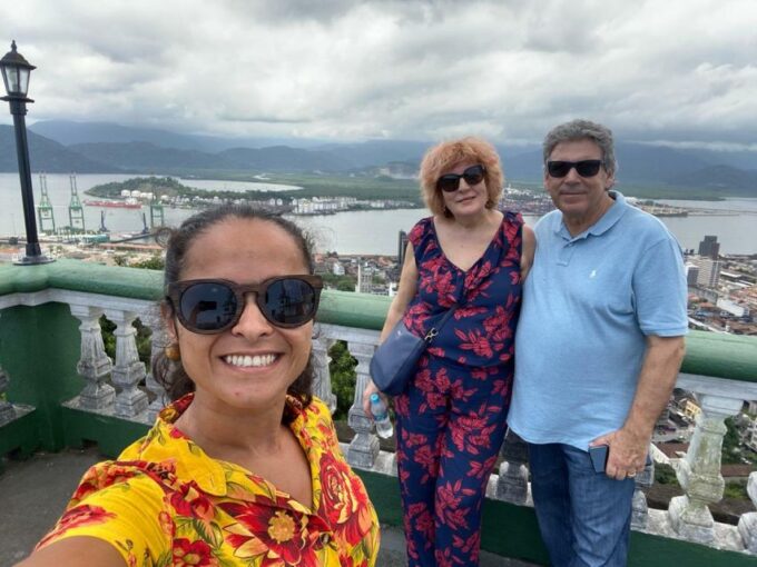 Santos: Local Highlights Private Tour - Experiencing Paragliding