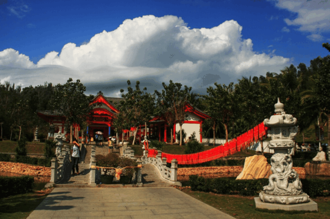 Sanya Nanshan Temple Big Buddha Half Day Private Tour - Frequently Asked Questions