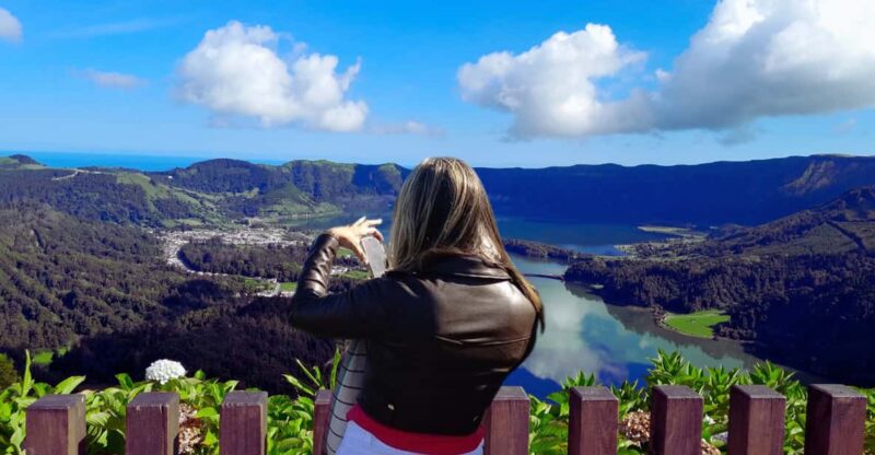 São Miguel: 2-Days Highlights Tour With Tea & Pineapple - Key Points