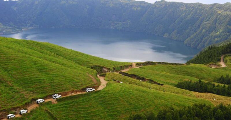 São Miguel, Azores: Sete Cidades Half-Day Jeep Tour - Experience Highlights