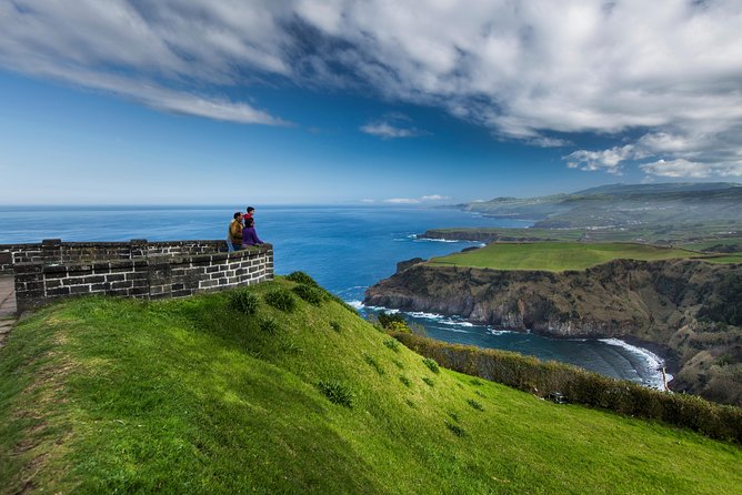 São Miguel East Full Day Tour With Furnas Including Lunch - Exploring Furnas Lake and Waterfall